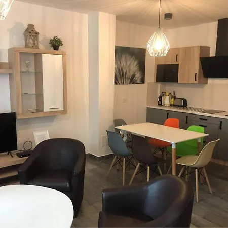 Lido Nappali + 3 Halo * Balatonlelle